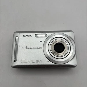 Casio Exilim EX-Z9 Silver 8.1 MP 3x Optical Digital Camera EUC - Picture 1 of 8