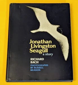Jonathan Livingston Seagull - Bach (1970 1st Edition / 26th Printing) HC w/ DJ - Picture 1 of 24