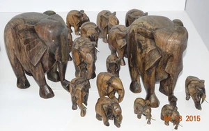 Wood carved herd of Elepants Ebony - Picture 1 of 2