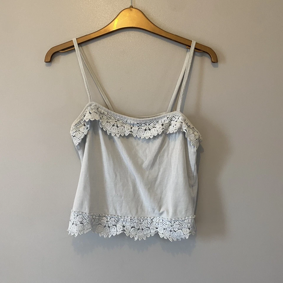 New Look pale pastel blue crop top floral pattern square neck size 8 - Image 1 of 4