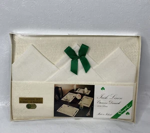 Juego de Almuerzo Fingal Irlandés Lino Etamina Damasco De Colección 4 Serpientes y Tapetes - Imagen 1 de 4
