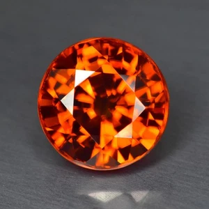3.45Ct Round _ Vivid Red Color 100% Natural Zircon Gemstone - Picture 1 of 2