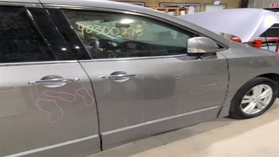 Passenger Front Door Electric With Side Sill Spoiler Fits 11-17 QUEST 3408643 - Image 1 of 4