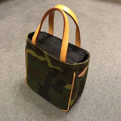 MZ WALLACE迷你手提包迷彩 — 第 1/4 张图片