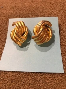 Handmade Handcrafted Gold Toned Layered Pierced Earrings Made In USA (BL) - Picture 1 of 2