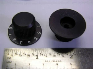 5 Military 751022-03 / 5355-00-960-7402 Black Aluminum Knobs 1.125"D 1/8" Shaft - Picture 1 of 1