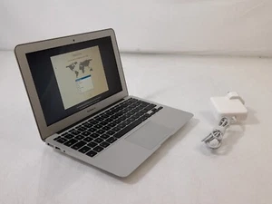 Apple MacBook Air 5,1/A1465 11.6 in Laptop i5-3317U 4GB 60 GB SSD Catalina - Afbeelding 1 van 8