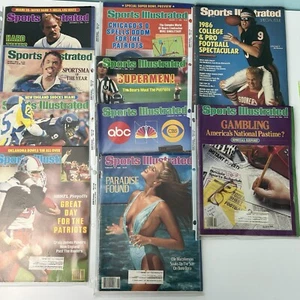 Lotto 10 diversi illustrati sportivi 1985-1986 Patriots costume da bagno college pallone professionale - Foto 1 di 10