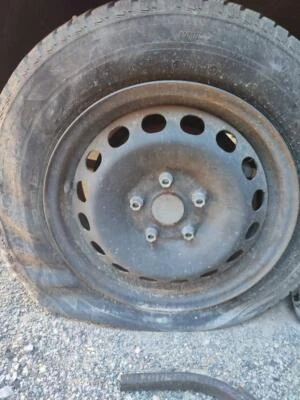 Sin ref JUEGO 2 LLANTAS para VOLKSWAGEN CADDY (2C)(08.2010- ) 1.6 COMBI 311822 - Imagen 1 de 4