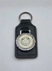 SELTENER SCHLÜSSELANHÄNGER WINTERSCHLAF VINTAGE ABZEICHEN - Bild 1 von 2