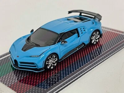 Modelo 1/64 U2 de Bugatti Centodieci en azul claro 299 piezas ÚLTIMO.  MIX1 Foto 1 de 4