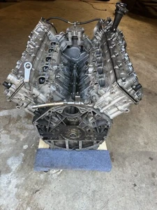 2006 - 2010 BMW M5 M6 E60 V10 S85 5.0L ENGINE MOTOR ASSEMBLY 120k OEM *CORE* - Picture 1 of 9