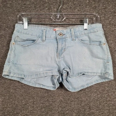 Levi's Strauss Juniors Shorty Shorts Light Wash Size 7 - Image 1 of 4