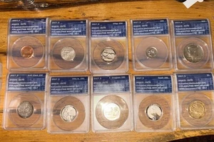 2017 S  ANACS-EU 70 ENHANCED UNCIRCULATED SET. Philadelphia  ANA RELEASE. - Picture 1 of 11