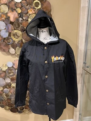 Chaqueta cortavientos con capucha Thrasher Flame Foto 1 de 4