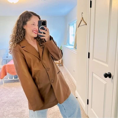 Chaqueta de cuero sintético marrón XL Rebecca Minkoff Foto 1 de 4