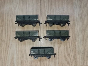 5 x HORNBY DUBLO MODEL RAILWAYS OO GAUGE 3 RAIL LNER OPEN WAGONS - Picture 1 of 6