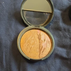 Laura Geller Makeup Balance-n-Bronze Baked Foundation 9g - Picture 1 of 3
