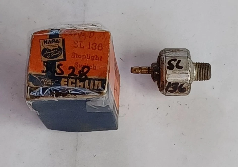 Interruptor de semáforo Echlin SL136 Chrysler Dod Ply DeSoto Farg 1951-55 réplica 1450377 Foto 1 de 4
