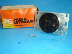 PASS & SEYMOUR LGRAND 30A 250VAC TOMA DE RECEPTÁCULO ÚNICO 5930 AL/CU NEMA 6-30 - Imagen 1 de 6
