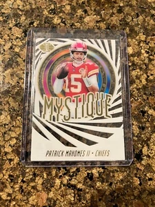2019 Illusions #MYS-PAM Patrick Mahomes Mystique - Picture 1 of 2