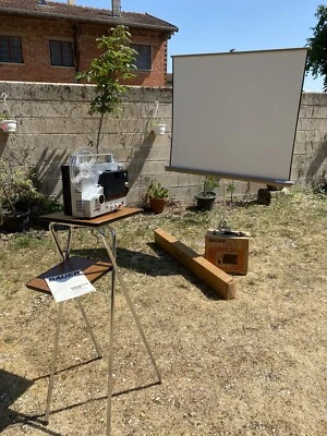 Bauer T16 Sound projecteur boite et notice Écran De Projection + Table Vintage - Image 1 of 4