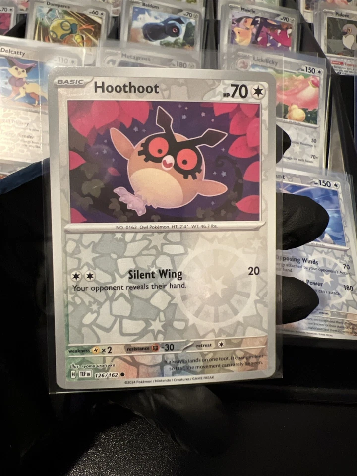 Hoothoot 126/162 Sv05: Temporal Forces Reverse Holo - Image 1 of 1