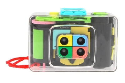 NEW ! Lomography ActionSampler Clear Four Images 35mm Reusable Toy Film Camera - Image 1 of 4