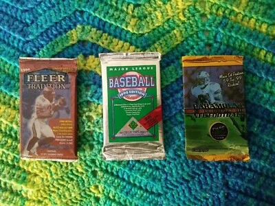  1 PACK EACH. 1999 Fleer tradition  1999 Pacific Paramount. 1990 Upper deck.  - Image 1 of 4