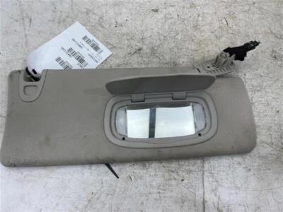Used Right Sun Visor fits: 2015 Dodge Dart w/illumination Right Grade A Foto 1 de 4