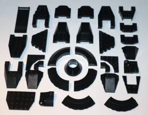 Lego ® Lot Vrac 32 Divers Pièce Black Noir NEW - Picture 1 of 1