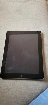Apple iPad (4th Generation) A1458 16 GB, Wi-Fi, 9.7 in - Black - Image 1 of 3