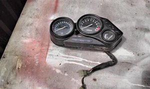Kawasaki ZZR1100 SPEEDOMETER Dash - Picture 1 of 5
