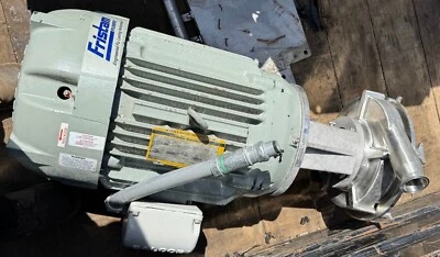 Bomba centrífuga sanitaria Fristam FPX3452-245 316L SS 3"x2", motor Baldor 30 HP Foto 1 de 4