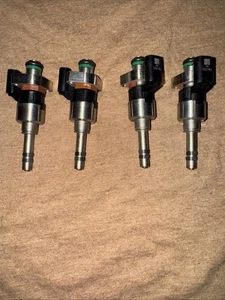 55577403 Einspritzdüsen 4 Stück kompatibel mit Chevry Cruze 1,4L 2016-2019 1,4L - Bild 1 von 1