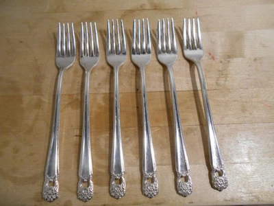 6 Rogers 1941 ETERNALLY YOURS Pattern Grille Viande Forks IS Silverplate 8255 - Image 1 of 3