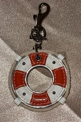 LLAVERO SALVAVIDAS RARO ENTRENADOR USADO LLAVERO  Foto 1 de 2