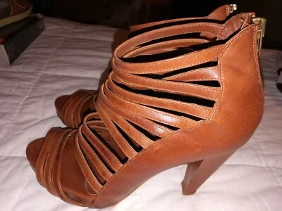 Tacones con tiras Loeffler Randall talla 8,5 | 38,5 (Y) Foto 1 de 4