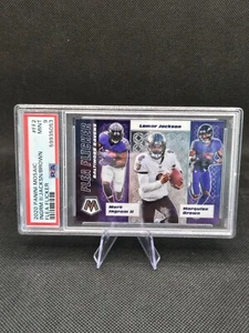 2020 Panini Mosaic Ingram II/Jackson/Brown Flea Flicker #FF2 PSA 9 Ravens - Foto 1 di 2