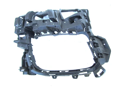 rg406122 Porsche Panamera BASE 2017 2021 Front bumper LH Grille Bracket Support - Image 1 of 4