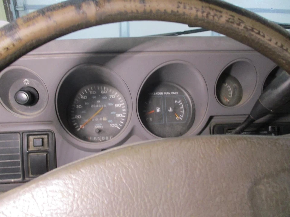 Приборная панель Dodge ram 3500 1994 04713568 2351 - Изображение 1 из 4