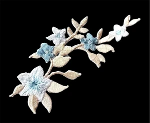Parche de flores bordado hierro en parche 4 x 1+3/8 pulgadas - Imagen 1 de 2