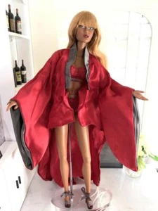 Integrity Toys Fashion Royalty Glamor To Go Adel Makeda Close-Up Doll - Picture 1 of 7