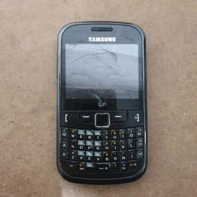 Samsung Ch@t 335 GT-S3350 Black Wi-Fi 2.4" LCD 2MP Camera Cell Phone - For Parts - Image 1 of 4