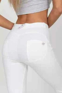 Hugz Jeans - Perfect Fit & Comfort High Waist White Body Shaping - Bild 1 von 6