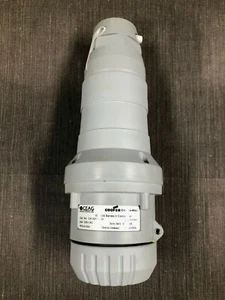 Cooper Crouse-Hinds CH320C4W Pin & Sleeve Connector 2 Pole 3 Wire 20A 125 VAC - Picture 1 of 5
