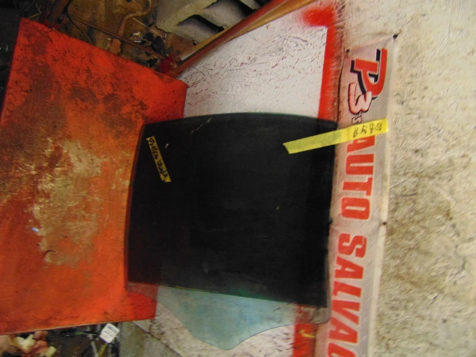 06 05 04 03 Mercedes Benz E500 седан со стороны водителя левая задняя дверь стеклянное окно - Изображение 1 из 1