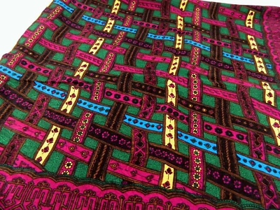 Bufanda vintage Fendi floral tejido de canasta logotipo envoltura de seda negra 36" x 36" Foto 1 de 4