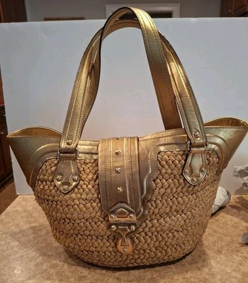 MICHAEL KORS соломенной кожи наплечная сумка с короткими ручками золото оборудование с заклепками - Изображение 1 из 4