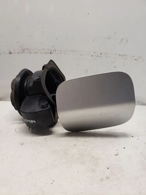 Porta de enchimento de combustível MKZ 2013 1436721 - Imagem 1 de 4